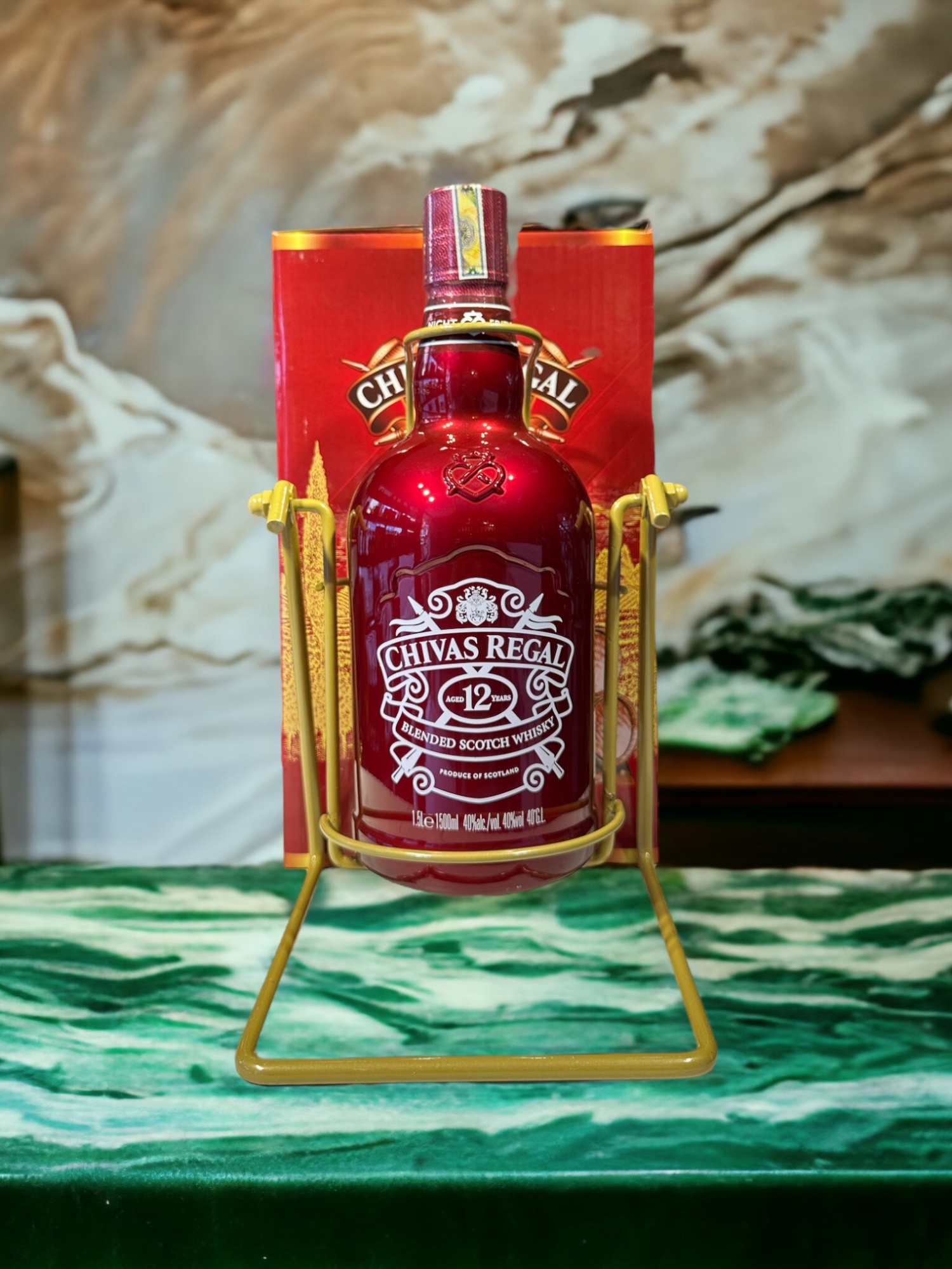 CHIVAS REGAL 12 (KÈM KỆ)