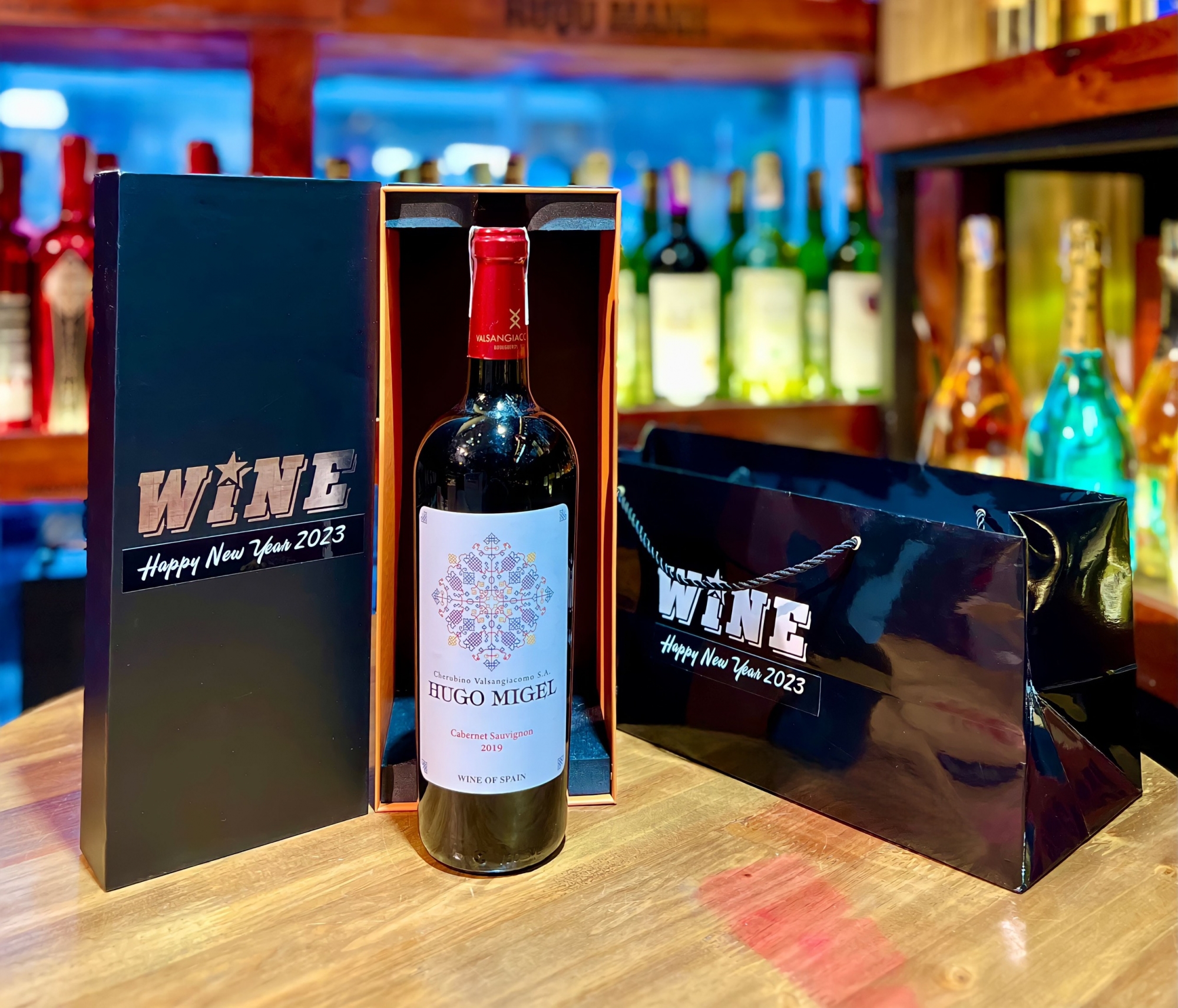 SET HUGO HỘP GIẤY