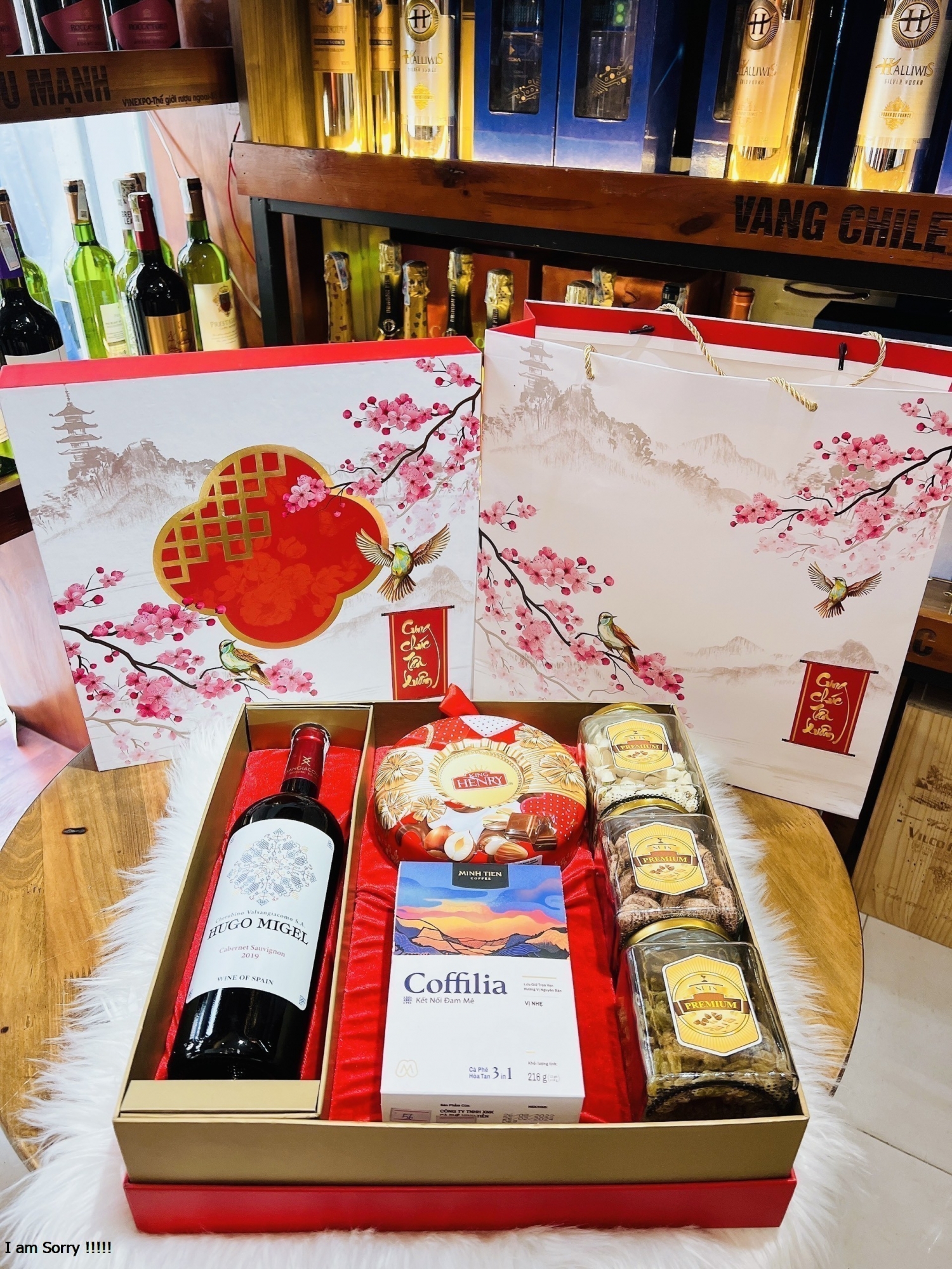 SET QUÀ TẾT 2024 - C055