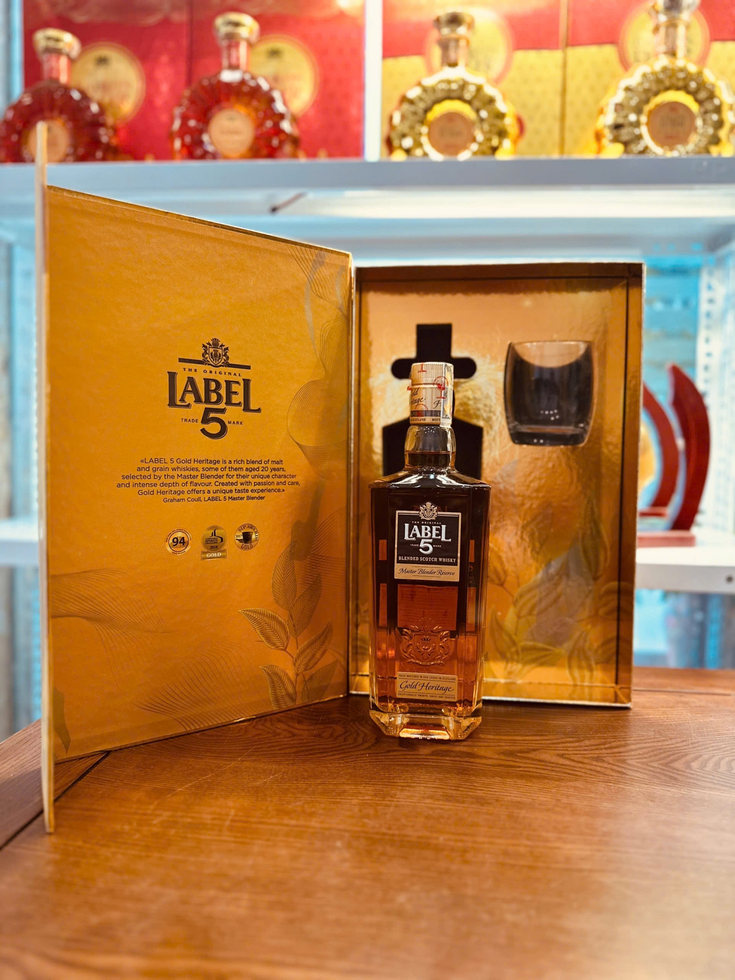 LABEL 5 BLENDED SCOTCH WHISKY