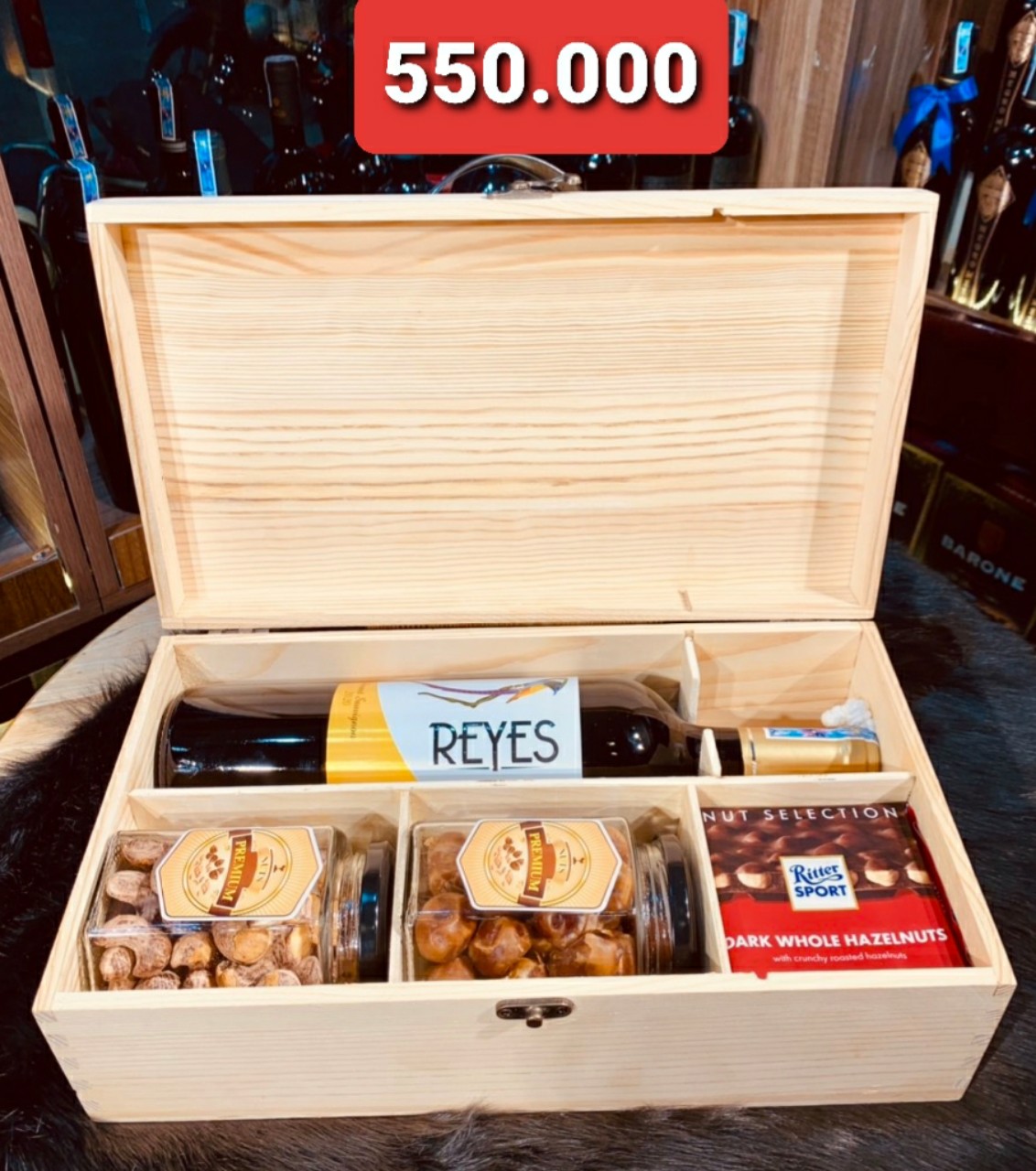 SET QUÀ TẾT HỘP GỖ HẠT + REYES
